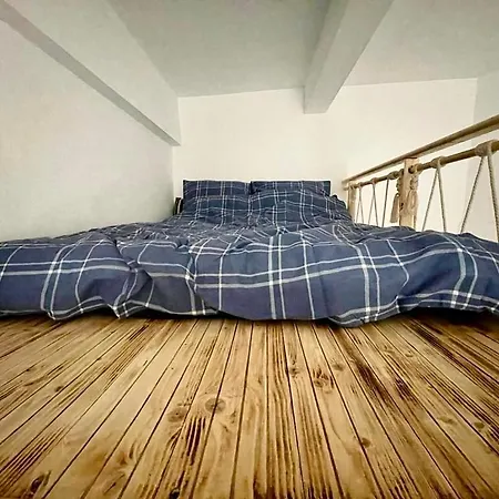 Vis-a-vis - Gara De Nord Apartament